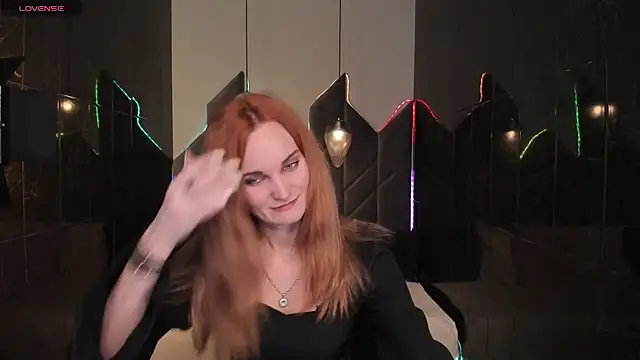 SaraSubtlety online show from November 14, 1:26 pm