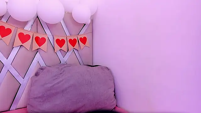 Helenn monroy1 online show from February 21, 7:05 pm