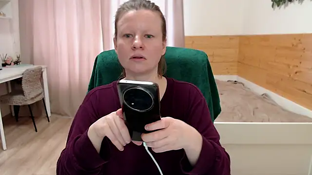 Exponent 5 online show from April 7, 12:51 pm