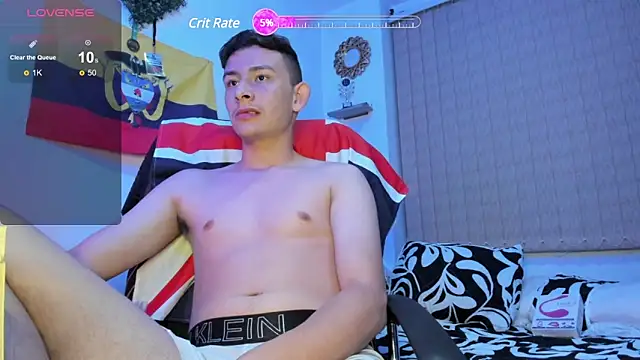 Snapshot of Christ_Miller3 chatting on December 15, 3:02 am Christ Miller3 online show from December 15, 3:02 am