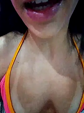 Snapshot of jessy905 chatting on June 29, 1:22 pm jessy905 online show from June 29, 1:22 pm