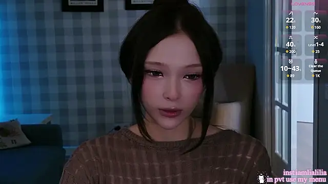 lialiliaa online show from August 8, 10:44 am