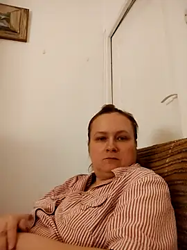 She-devilx online show from February 22, 10:42 pm