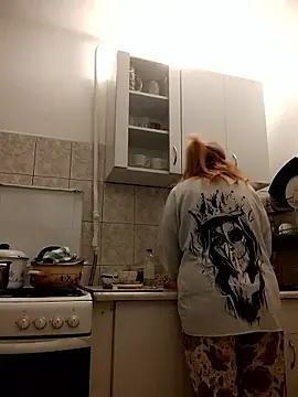 She-devilx online show from January 8, 11:55 pm