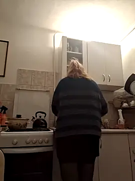 Snapshot of She-devilx chatting on November 27, 9:59 pm She-devilx online show from November 27, 9:59 pm