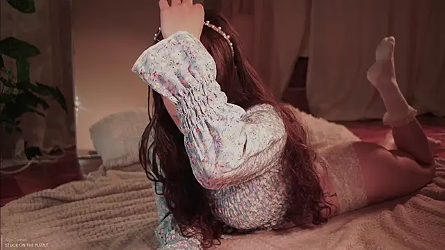  Avriles  online show from April 1, 12:57 am