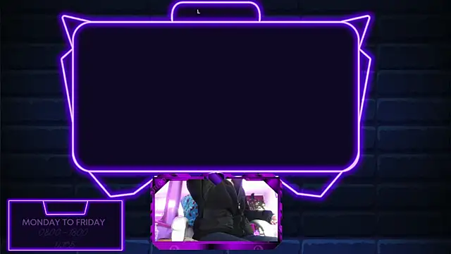 Laurel23  online show from February 25, 2:58 pm