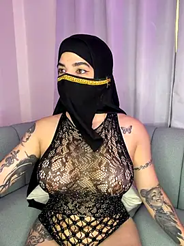 nurbanu hatem online show from November 13, 4:33 pm