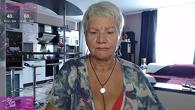 roxana brooks online show from July 28, 8:00 am