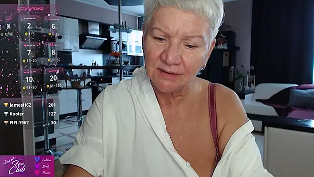 roxana brooks online show from July 6, 5:15 pm