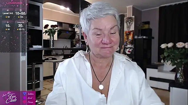 Snapshot of roxana_brooks chatting on September 28, 6:26 pm roxana brooks online show from September 28, 6:26 pm