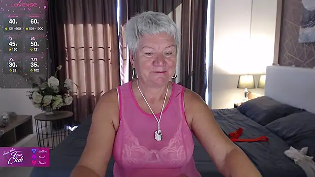 roxana brooks online show from January 9, 1:34 am