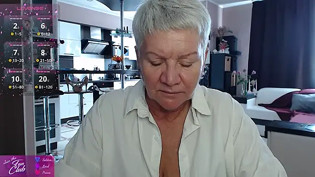 roxana brooks online show from July 6, 10:55 am