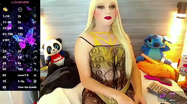 Snapshot of natashaislerxxx chatting on February 15, 5:07 pm natashaislerxxx online show from February 15, 5:07 pm