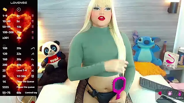 Snapshot of natashaislerxxx chatting on October 31, 3:47 am natashaislerxxx online show from October 31, 3:47 am