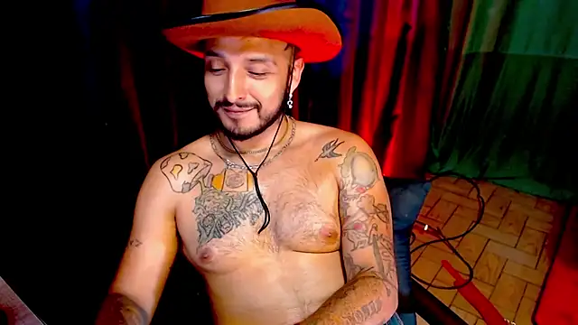 KenllyH online show from February 6, 1:49 am