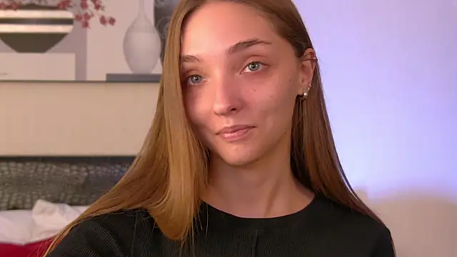 VirginieCruz online show from October 23, 6:01 am