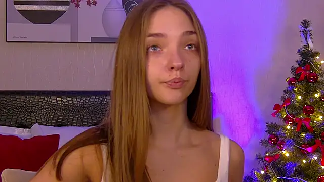 VirginieCruz online show from December 4, 5:39 am