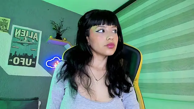 Marcelinee   online show from February 6, 2:44 am