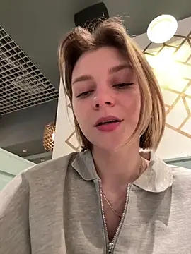 ValenciaShock online show from March 14, 6:41 am