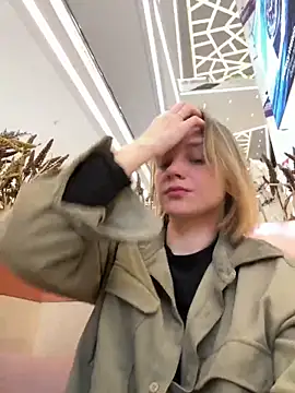 ValenciaShock online show from April 10, 7:15 am