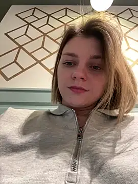 ValenciaShock online show from March 29, 6:26 am