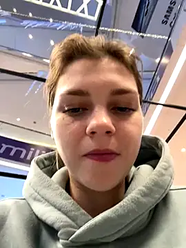 ValenciaShock online show from November 21, 6:45 am