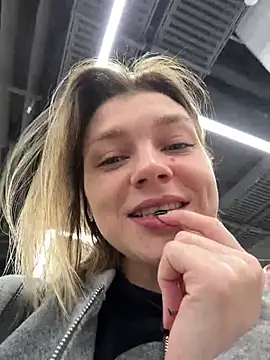 ValenciaShock online show from April 5, 7:26 am