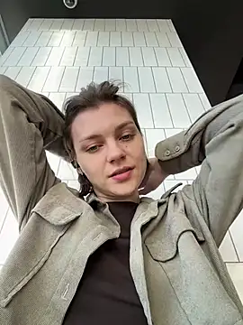 ValenciaShock online show from March 5, 6:10 am