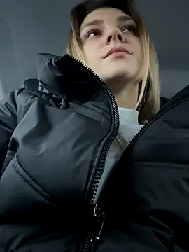 ValenciaShock online show from November 27, 6:47 am