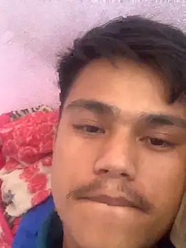 Snapshot of Hullax chatting on November 8, 4:49 am Hullax online show from November 8, 4:49 am