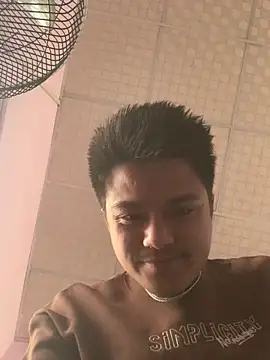 Hullax online show from March 11, 3:22 am