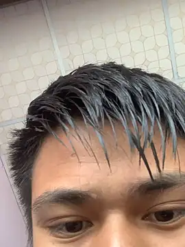 Snapshot of Hullax chatting on November 2, 1:54 am Hullax online show from November 2, 1:54 am