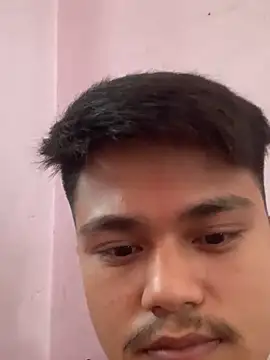 Hullax online show from April 18, 3:31 am