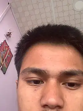 Hullax online show from February 7, 3:36 am