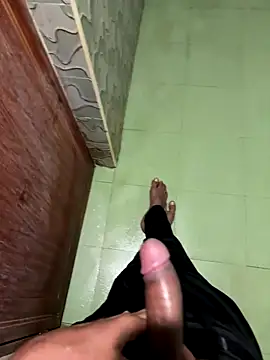 yo19boy online show from December 4, 7:13 pm