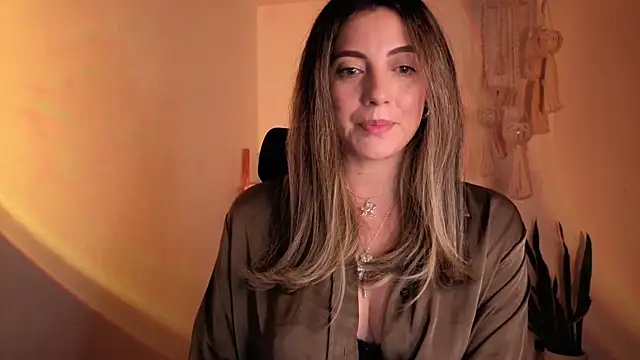 Mala Bad online show from November 2, 3:06 pm