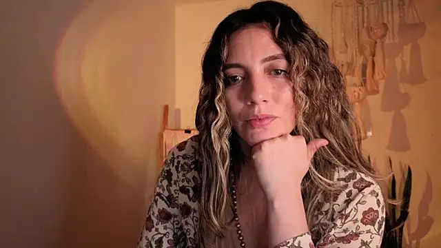 Mala Bad online show from October 30, 4:26 pm