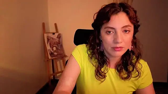 Snapshot of Mala_Bad chatting on June 22, 1:52 pm Mala Bad online show from June 22, 1:52 pm