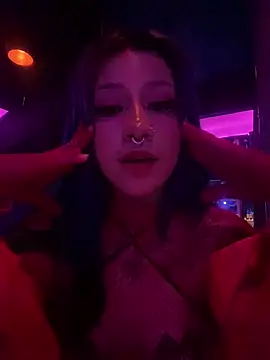 Lucygothic online show from February 18, 11:22 am