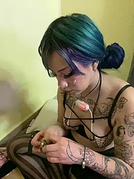 Lucygothic online show from January 29, 9:55 am