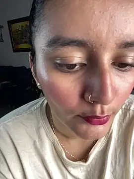 Lucia-Candy online show from March 18, 1:24 am