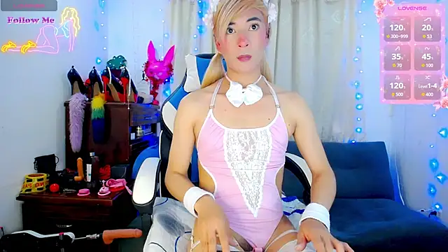 Aleexx    online show from December 20, 12:19 pm