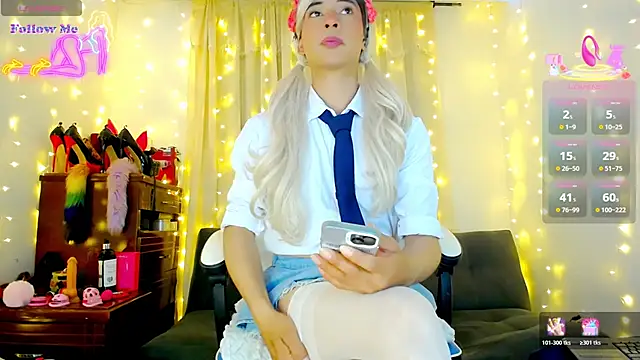 Aleexx    online show from March 6, 9:37 am