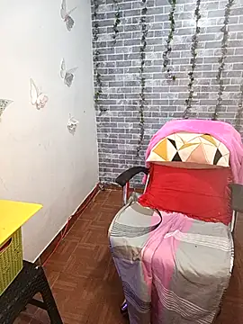 Snapshot of patty_bersh chatting on February 16, 2:31 am patty bersh online show from February 16, 2:31 am