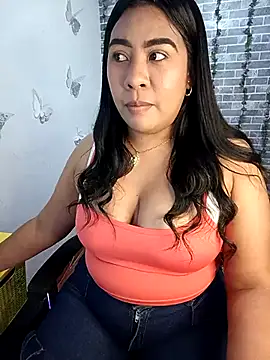 Snapshot of patty_bersh chatting on February 15, 12:01 pm patty bersh online show from February 15, 12:01 pm