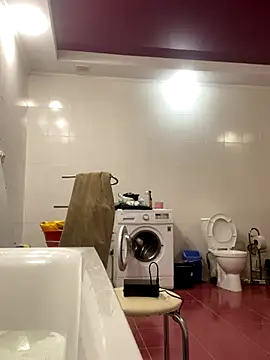 Snapshot of SexSanich chatting on December 16, 2:21 pm SexSanich online show from December 16, 2:21 pm