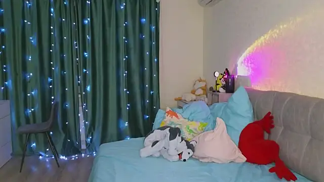 Snapshot of Silver_rains chatting on November 8, 4:54 pm Silver rains online show from November 8, 4:54 pm