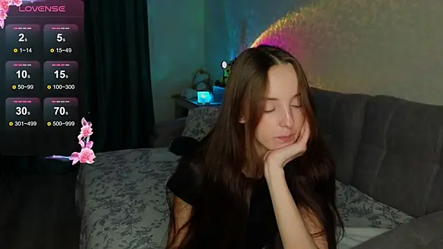 Snapshot of Silver_rains chatting on November 24, 11:49 pm Silver rains online show from November 24, 11:49 pm