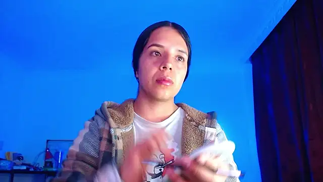 Snapshot of VALERY_MEER chatting on October 10, 12:22 am VALERY MEER online show from October 10, 12:22 am